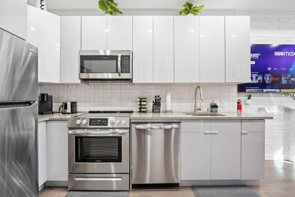 Swj 2Nd - Times Sq, Brooklyn Bridge, Lga In 15 Min Apartment Ню Йорк Екстериор снимка